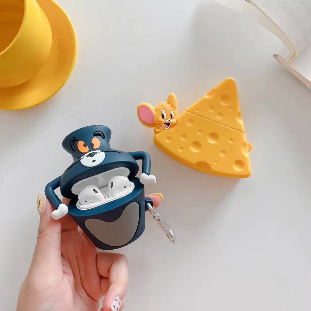 Japanese Cat and Mouse AirPods Pro Silicone Case | Accessory