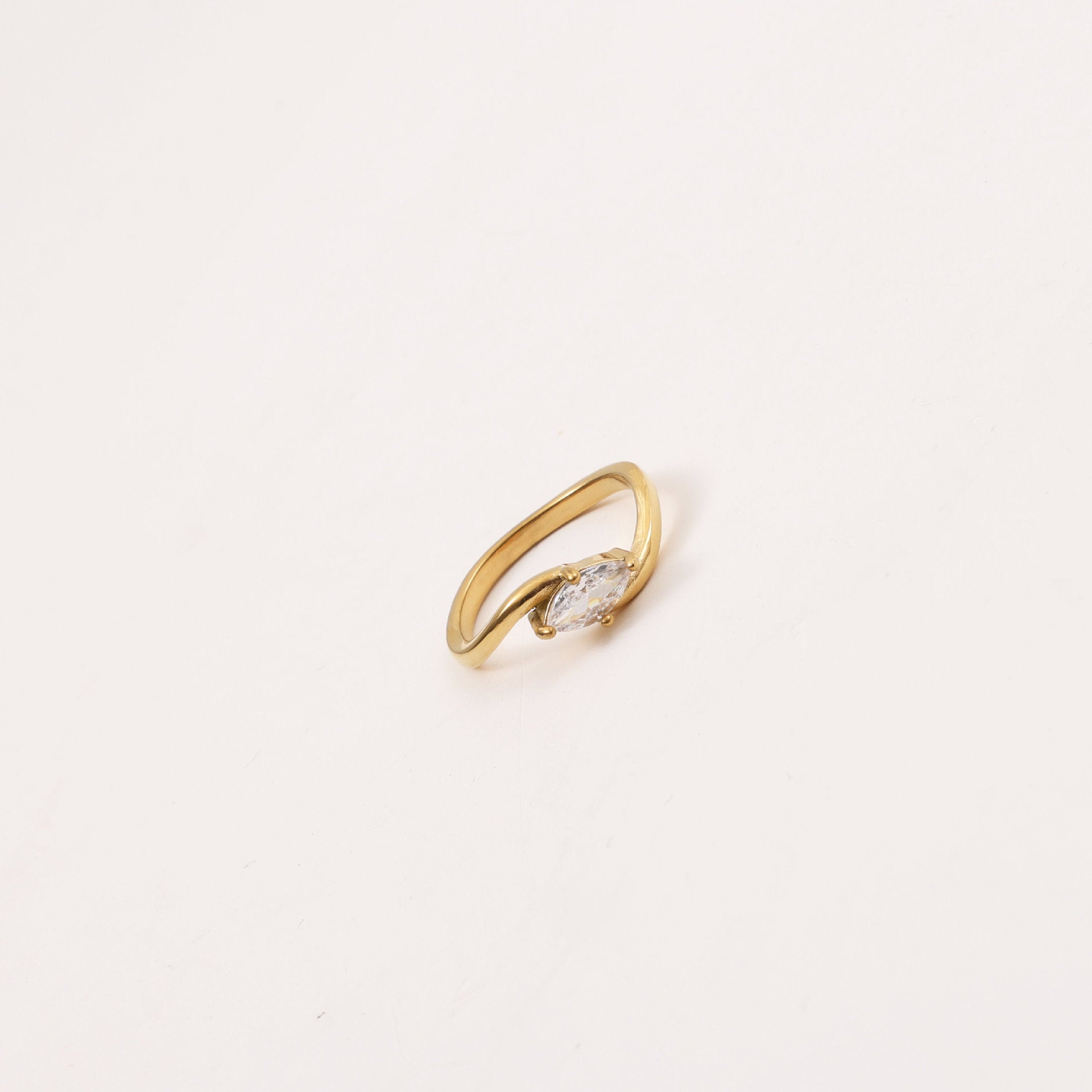 Marquise Zircon Ring in Titanium Steel