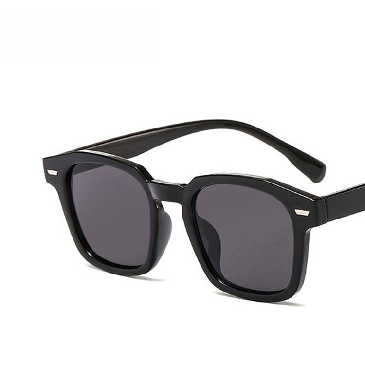 Retro Square Sunglasses