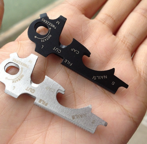 8-in-1 Multi-Function Keychain EDC Tool Set | Accessory