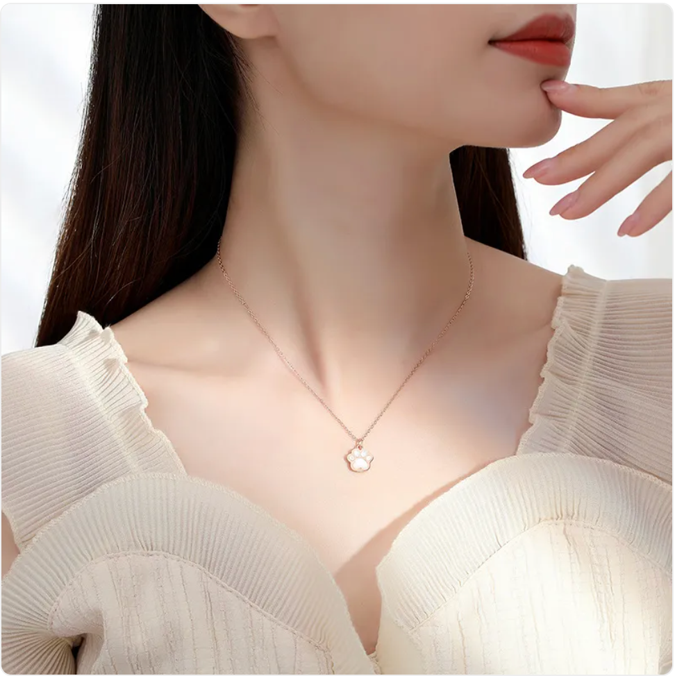 Cat Paw Pendant Necklace