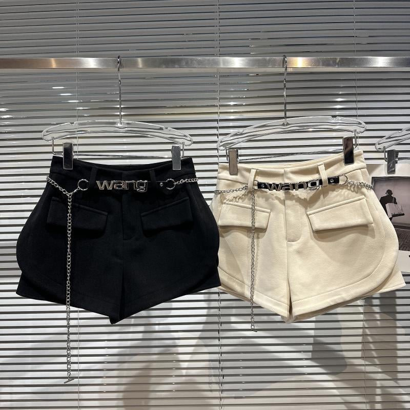 3D Pocket Wool Shorts for Women - Winter Collection