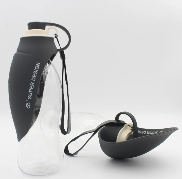 Portable Dog Water Bottle for Walking & Travel, 580ml Leak-Proof Silicone Dispenser with Fold-Out Drinking Bowl & Wrist Strap