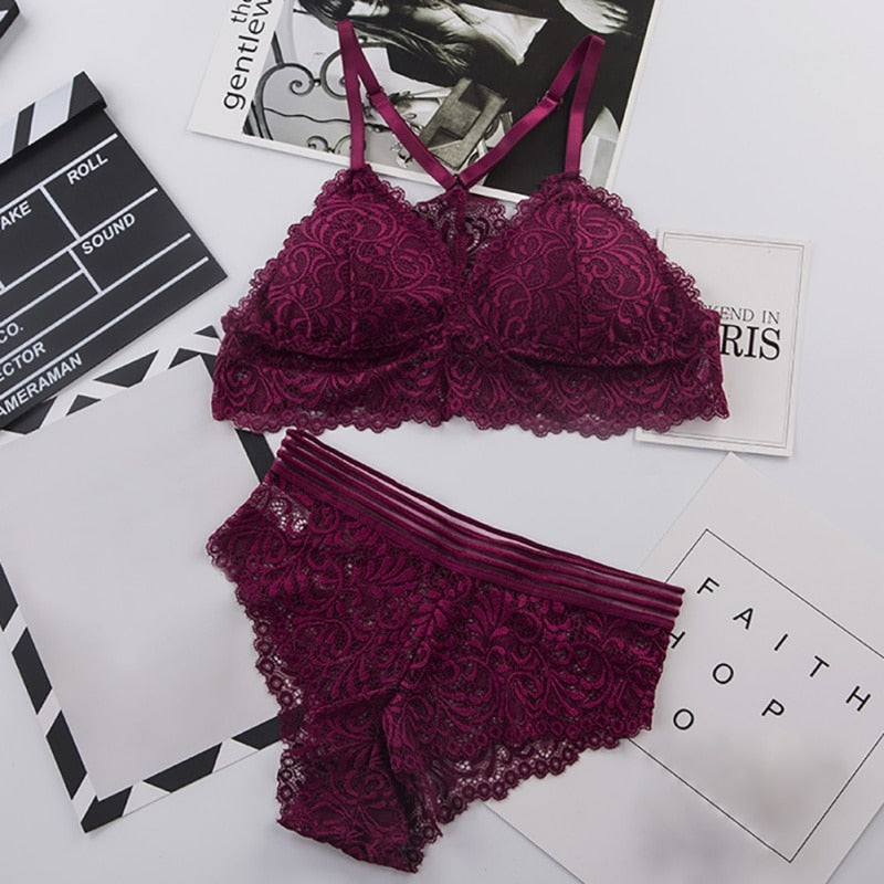 Lace Crop Top Set with Detachable Cups and Straps