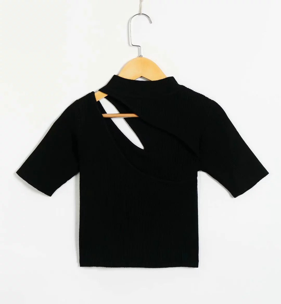 Women's Hollow Short Sleeve Knit Crop Top (2020)