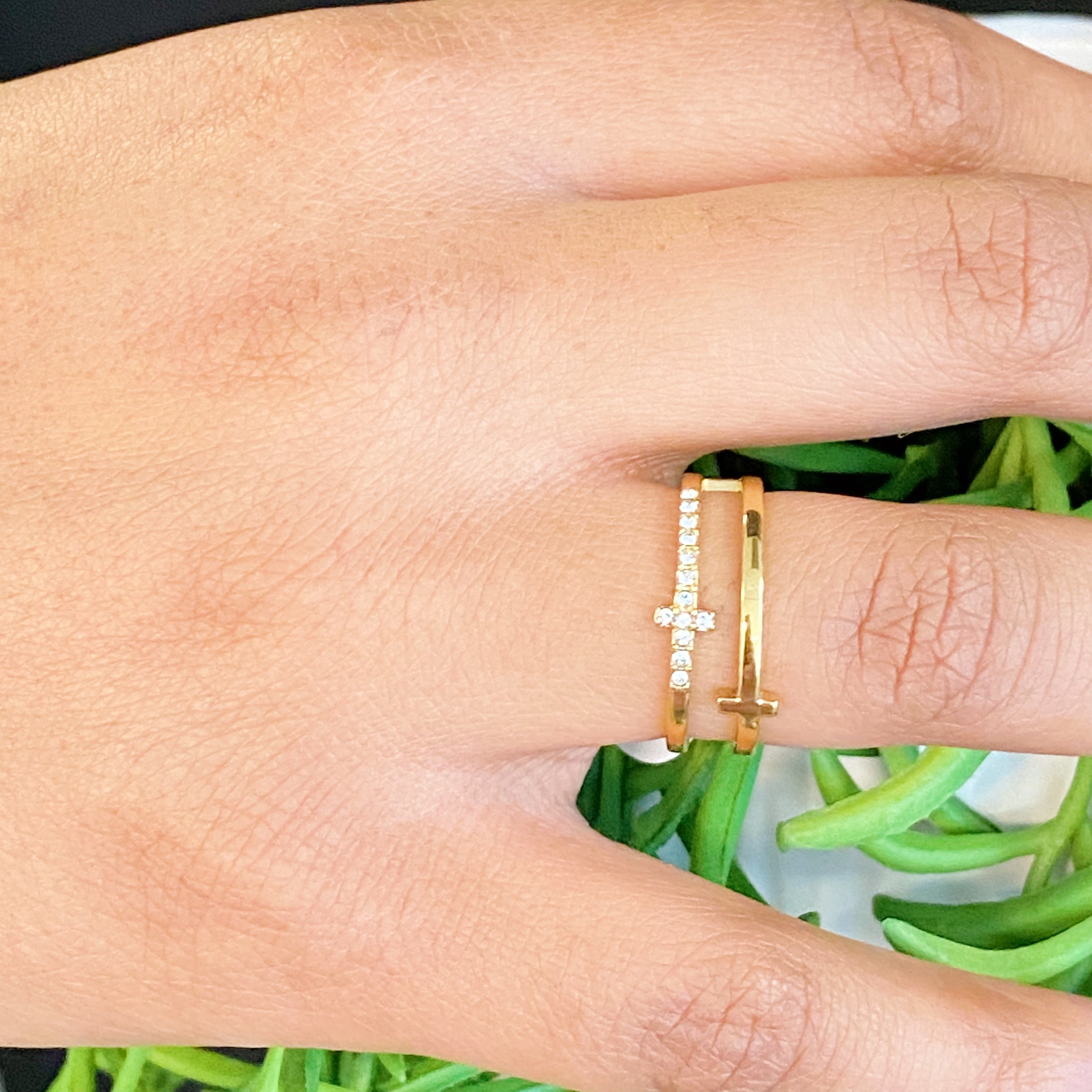 Double Cross Ring - Gold