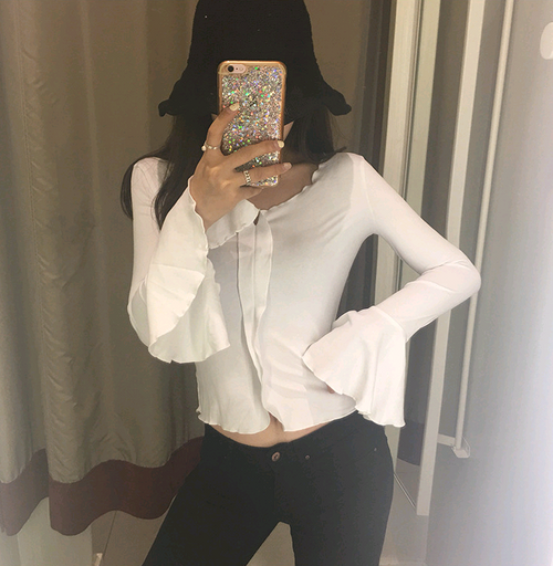2020 Spring Sexy Long Sleeve V-Neck Crop Top for Women