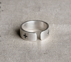 Retro Silver Cross Band Ring