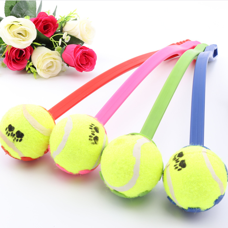 Dog Ball Launcher with Tennis Ball, Lightweight Fetch Thrower Stick for Dogs, Hands-Free Long-Distance Outdoor Play Toy with Ergonomic Grip